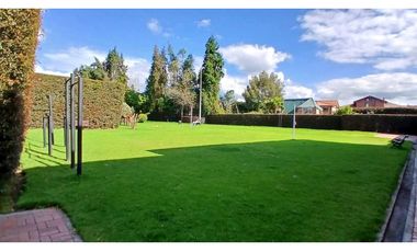 ARRIENDO CASA CAMPESTRE UNIFAMILIAR  CON BAÑO PRIVADO  EN CHIA