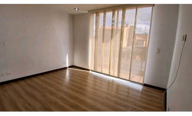ARRIENDO CASA CAMPESTRE UNIFAMILIAR  CON BAÑO PRIVADO  EN CHIA