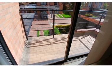 ARRIENDO CASA CAMPESTRE UNIFAMILIAR  CON BAÑO PRIVADO  EN CHIA