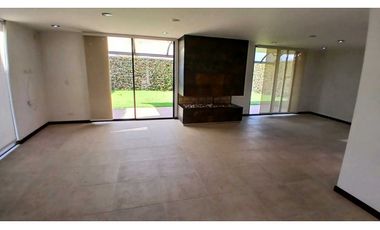 ARRIENDO CASA CAMPESTRE UNIFAMILIAR  CON BAÑO PRIVADO  EN CHIA