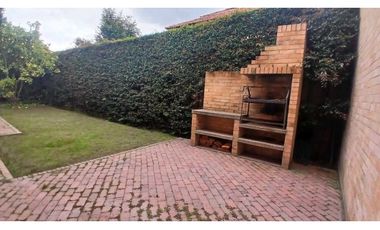 ARRIENDO CASA  UNIFAMILIAR EN LA VEREDA LA BALSA EN  CHIA