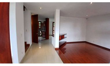 ARRIENDO CASA  UNIFAMILIAR EN LA VEREDA LA BALSA EN  CHIA