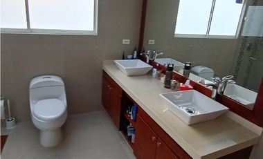 CASA EN VENTA EN CONJUNTO CERRADO EN CAJIC