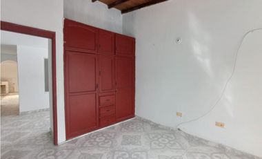 CASA EN VENTA PALMIRA BARRIO ZAMORANO BIFAMILIAR  