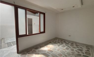 CASA EN VENTA PALMIRA BARRIO ZAMORANO BIFAMILIAR  