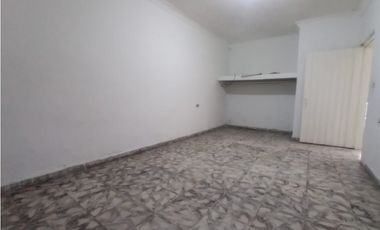 CASA EN VENTA PALMIRA BARRIO ZAMORANO BIFAMILIAR  