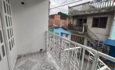 CASA EN VENTA PALMIRA BARRIO ZAMORANO BIFAMILIAR  