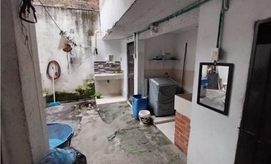 CASA EN VENTA PALMIRA PRIMERO DE MAYO BIFAMILIAR