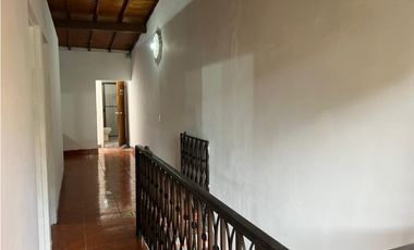 Se Arrienda Casa Local/Oficina en Caribe, Medellín