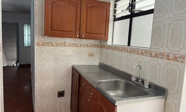 Se Arrienda Casa Local/Oficina en Caribe, Medellín