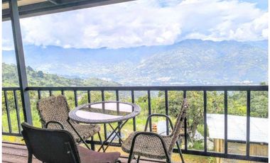 HERMOSA CASA FINCA PARA LA VENTA UBICADA EN GIRARDOTA SECTOR LA POLA