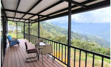 HERMOSA CASA FINCA PARA LA VENTA UBICADA EN GIRARDOTA SECTOR LA POLA