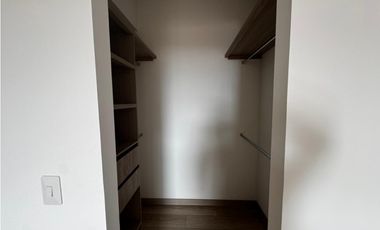 Se Arrienda Apartaestudio a Estrenar en Vivari, San Nicolas, Rionegro