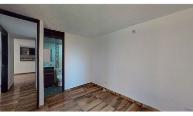 Venta de apartamento en conjunto cerrado en Madrid