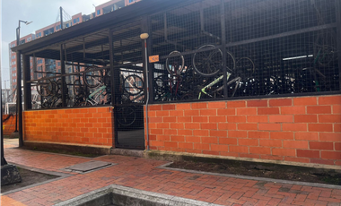 Venta de apartamento en conjunto cerrado en Madrid
