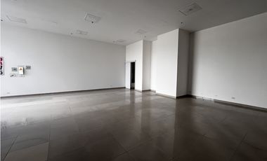 LOCAL COMERCIAL EN ARRIENDO EN C.C. NUESTRO BOGOTA