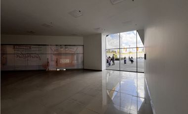 LOCAL COMERCIAL EN ARRIENDO EN C.C. NUESTRO BOGOTA
