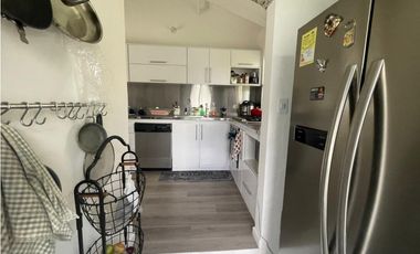 Venta Casa Campestre Chinauta Remodelada con Mirador y Cabaña