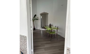 Venta Casa Campestre Chinauta Remodelada con Mirador y Cabaña