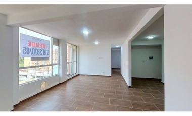 Venta de apartamento en conjunto cerrado en Madrid