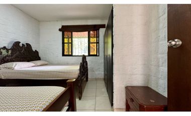 Casa campestre con piscina en venta | Tablones - Palmira, Valle