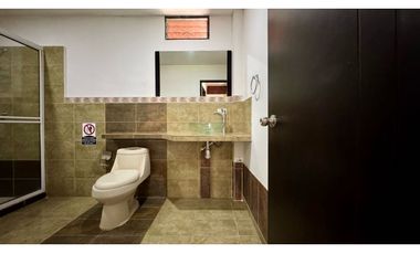 Casa campestre con piscina en venta | Tablones - Palmira, Valle