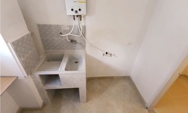 Arriendo apartamento en Medellín, el poblado, SIN MUEBLES