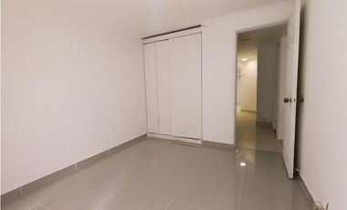 Arriendo apartamento en Medellín, el poblado, SIN MUEBLES