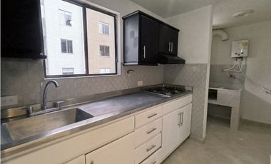 Arriendo apartamento en Medellín, el poblado, SIN MUEBLES