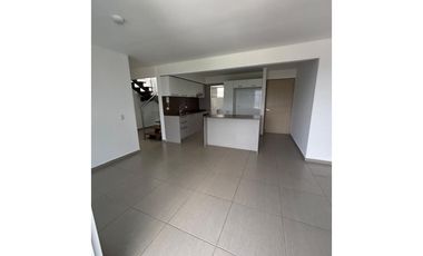 SE ARRIENDA HERMOSO PENTHOUSE   EN CONJUNTO RESIDENCIAL IRAWA