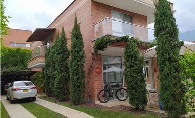 CASA CAMPESTRE EN VENTA,  EN SAN JERONIMO, ANTIOQUIA