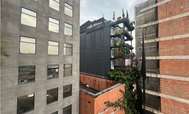 Se arrienda aparta estudio Poblado 50mt2
