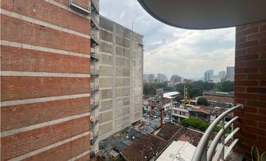 Se arrienda aparta estudio Poblado 50mt2