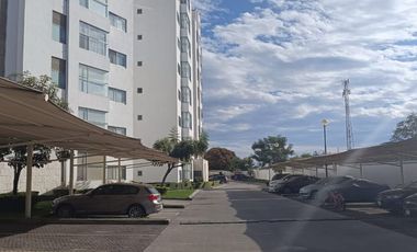 Departamento  en Paraíso Country Club Emiliano Zapata - LLR-174-De