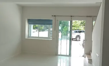 2 Bedroom Townhouse for rent in Suan Luang, Samut Sakhon