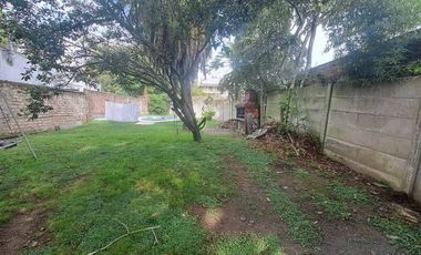 Casa con Departamento en venta en Quilmes Este