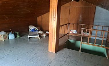 Casa con Departamento en venta en Quilmes Este
