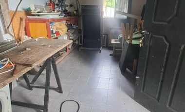 Casa con Departamento en venta en Quilmes Este