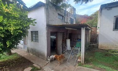 Casa con Departamento en venta en Quilmes Este