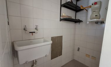 SIN EXPENSAS Triplex en venta c/cochera, patio, terraza techada en Villa Urquiza