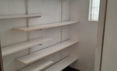 HERMOSA Y AMPLIA CASA , EN EXCLUSIVO SECTOR DE REÑACA