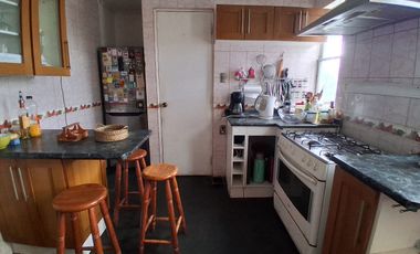 HERMOSA Y AMPLIA CASA , EN EXCLUSIVO SECTOR DE REÑACA