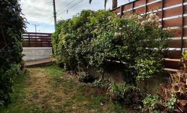 HERMOSA Y AMPLIA CASA , EN EXCLUSIVO SECTOR DE REÑACA