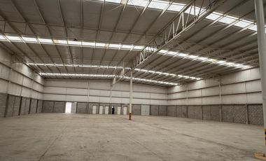 BODEGA EN RENTA SOBRE BULEVARD,TORREÓN, COAH | 9.5 M ALTURA | ANDENES, PATIO DE MANIOBRAS| CEDIS/COMERCIAL