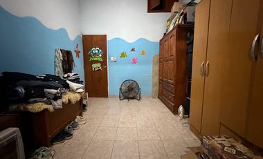 VENTA CASA 2 DORMITORIOS CON PARRILLERO EN ROLDAN