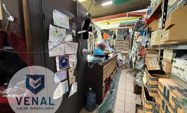 Venta Local Florida Oeste sobre esquina estratégica sobre Avenida, 78m2, sótano, con renta!