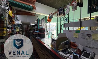 Venta Local Florida Oeste sobre esquina estratégica sobre Avenida, 78m2, sótano, con renta!