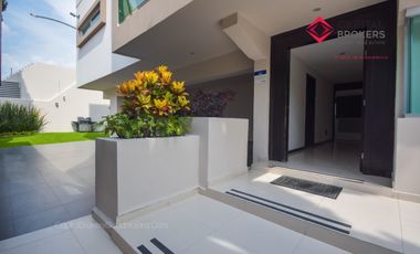 Oficinas Amuebladas En Venta Cerca De Plaza Galerías Lujo