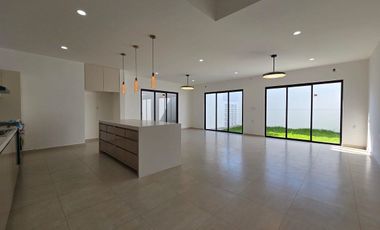 Casa en venta Lomas del dorado