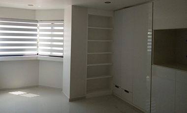 Se renta condominio de 3 recámaras en Zona Río Tijuana PMR-942